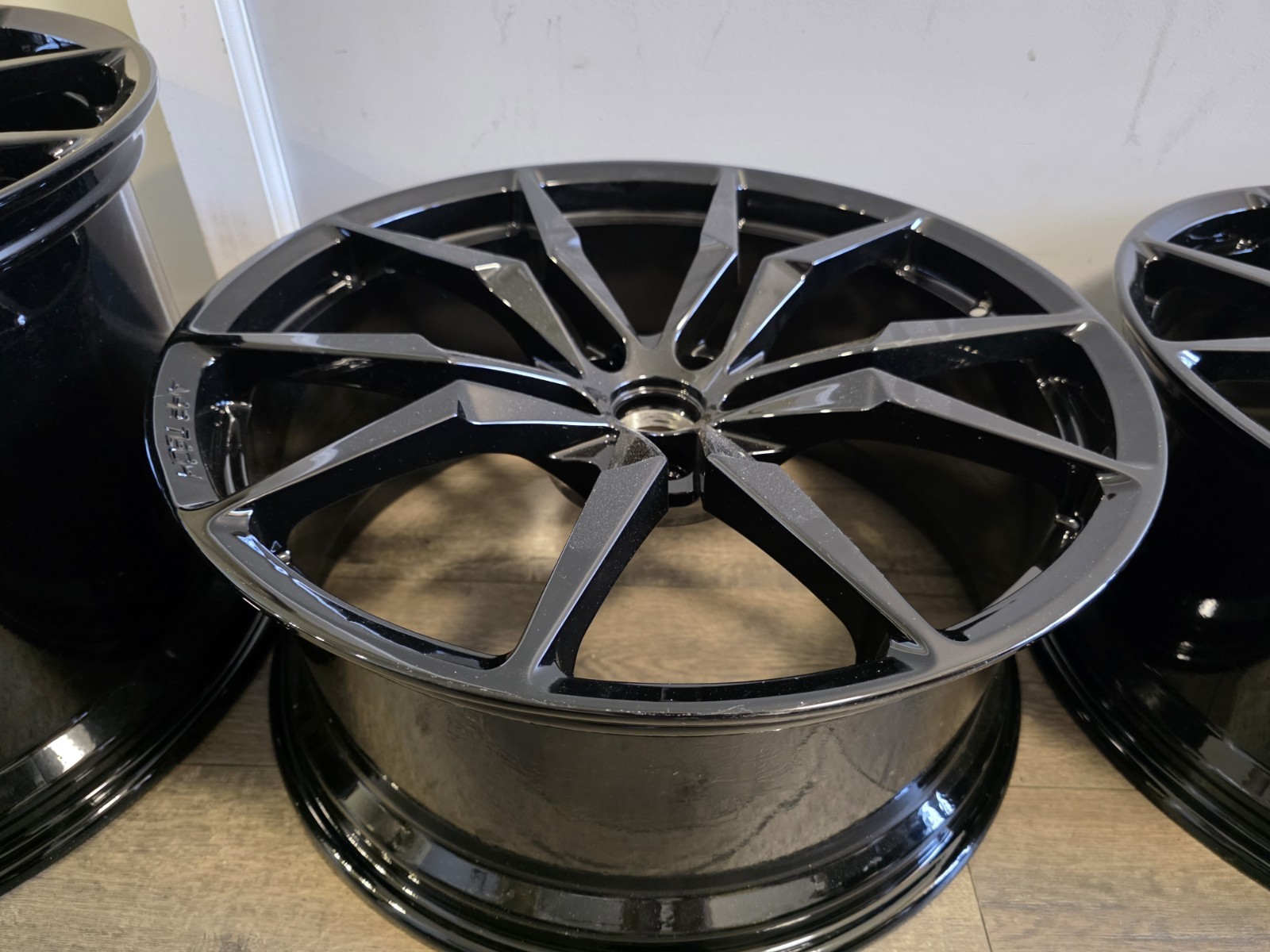 Lamborghini Aventador Front Wheels Set