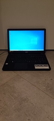 Acer Es1-572-30K0 - Core i3 - 4Gab RAM - 1TB HDD Windows 10 Notebook Laptop