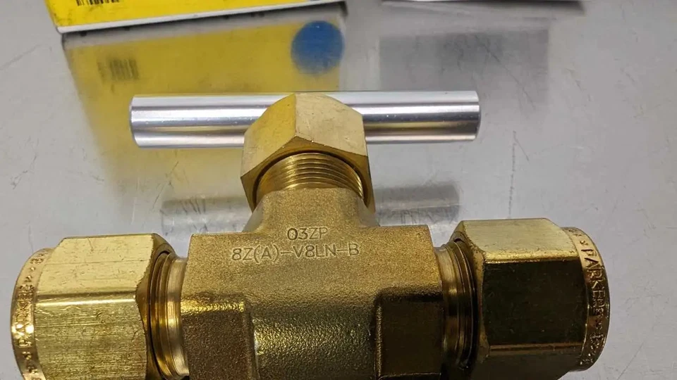 Parker 8A-V8LN-B Brass Needle Valve 1/2" MNPT - Image 4 of 4