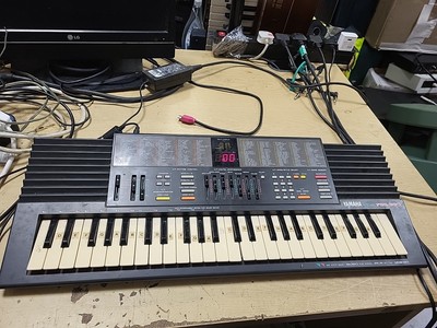 Yamaha PortaSound PSS-390 Electronic Keyboard | eBay UK