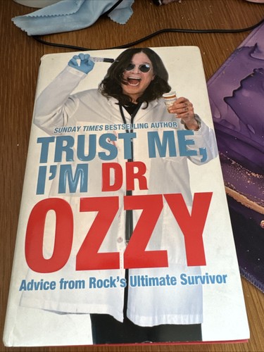 Trust Me, I'm Dr Ozzy von Ozzy Osbourne (gebundenes Cover, 2011)