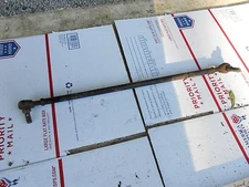 1981 MOTOSKI MIRAGE II:  SHORT STEERING TIE ROD