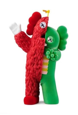 MEDICOM TOY - 新品 KAWS KACHAMUKKU  Figure Green/Red Kaws Kachamukku Vinyl Figure 2022 Green/Red Medicom Toy