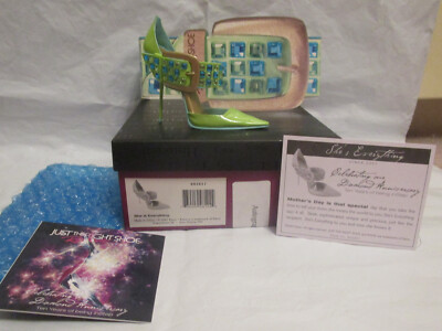 NEW Raine JTRS Just The Right Shoe She Is Everything SIGNED Mothers Day 802821