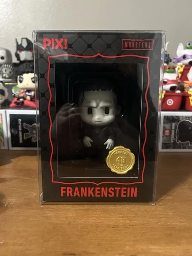 Thrilljoy Pix Universal Monsters Black And White Frankenstein Super 48 Piece