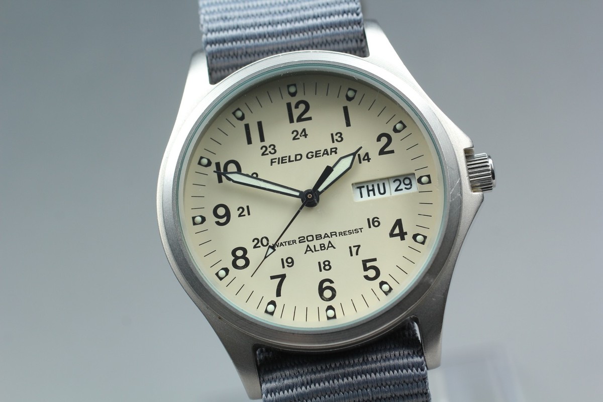 Near MINT] SEIKO Alba Field Gear V743-8000 35mm Military
