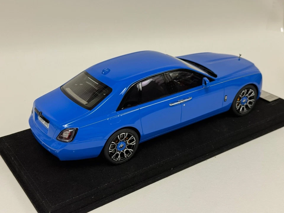 1/18 T&P Rolls Royce Ghost Extended in Blue Suede Base limited 30 pcs #163 - Image 3 of 4