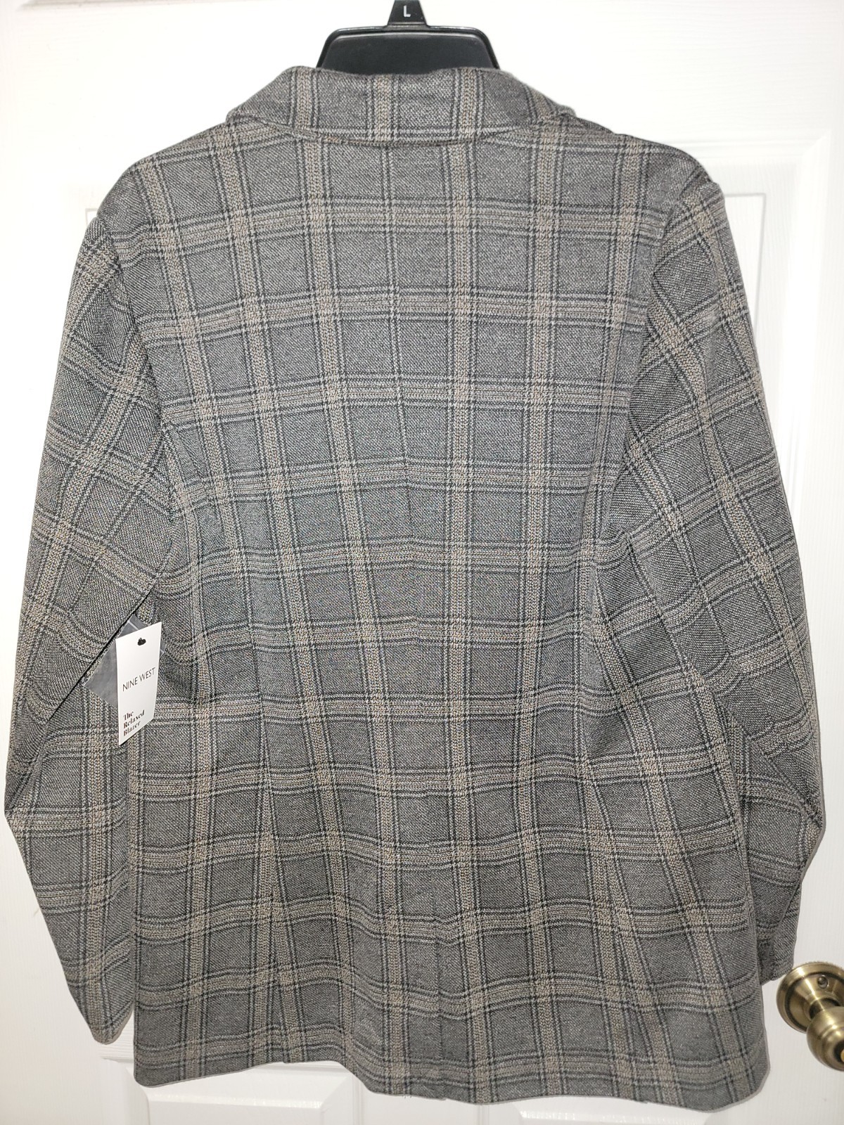 Picture 2 of 5