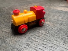 Brio Yellow train