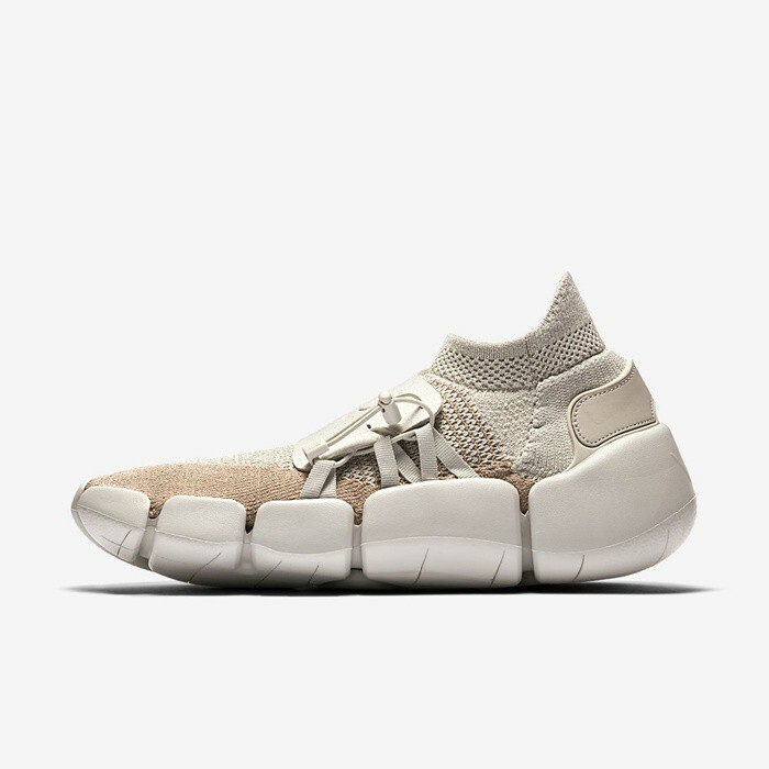 Nuevo y en caja para hombre NIKE FOOTSCAPE FLYKNIT dm Reino Unido 7.5 8.5 10 100% aut AO2611 001 Nuevo y en caja para hombre NIKE FOOTSCAPE FLYKNIT dm Reino Unido 7.5 8.5 10 100% aut AO2611 001