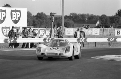 Rico Steineman Dieter Spoerry Porsche 907 Lang Heck Le Mans 1968 Old Photo 42