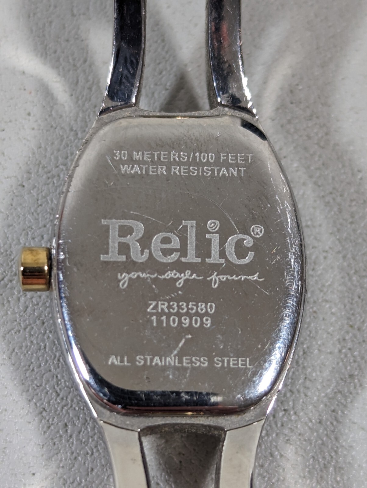 Relic Silver Tone Dial Rectangle Case Two Tone Br… - image 9