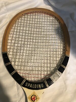 Raquette de tennis Spalding en bois ancienne collection