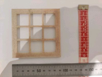 20% Holzoptik Fensterrahmen, Puppenstube Miniatur Befestigung Maßstab 1:12 9x9cm 