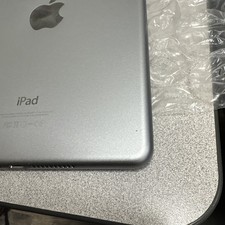 Apple iPad 4th Generation A1538 128 GB, Wi-Fi ONLY, Black