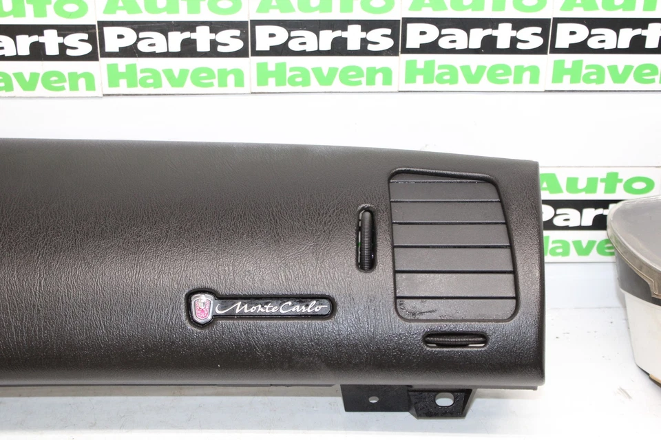 00-05 Chevy Monte Carlo - Pasajero derecho tablero cubierta bisel ventilación negro OEM Foto 4 de 4