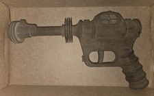 Rare ATOMIC Vintage Ray Gun Space Toy 1950 For Age 8-11 Years Buck Rogers