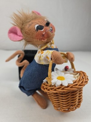 Annalee 2023 Daisy Boy Mouse with Basket 6'' Easter Spring Doll w/Tag Ladybug Joy
