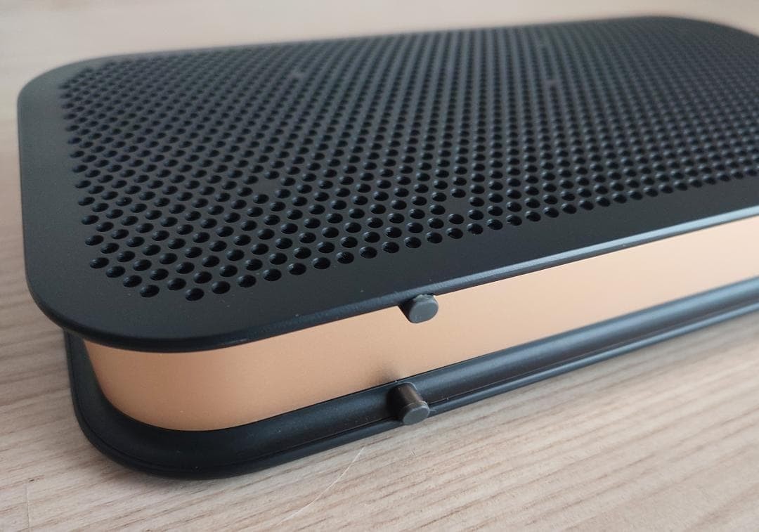 Bang & Olufsen Beoplay A2 Bluetooth B&O Play Portable Speaker Used