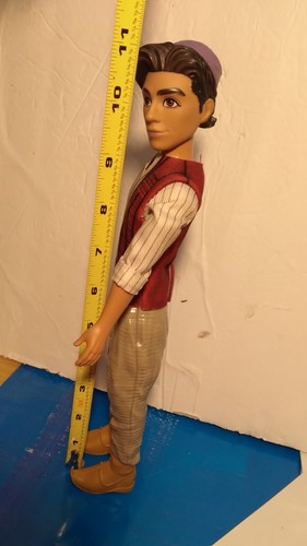 Disney Aladdin Fashion Doll from The Live Action Movie 2018 Disney Toys | Hasbro - Picture 3 of 3