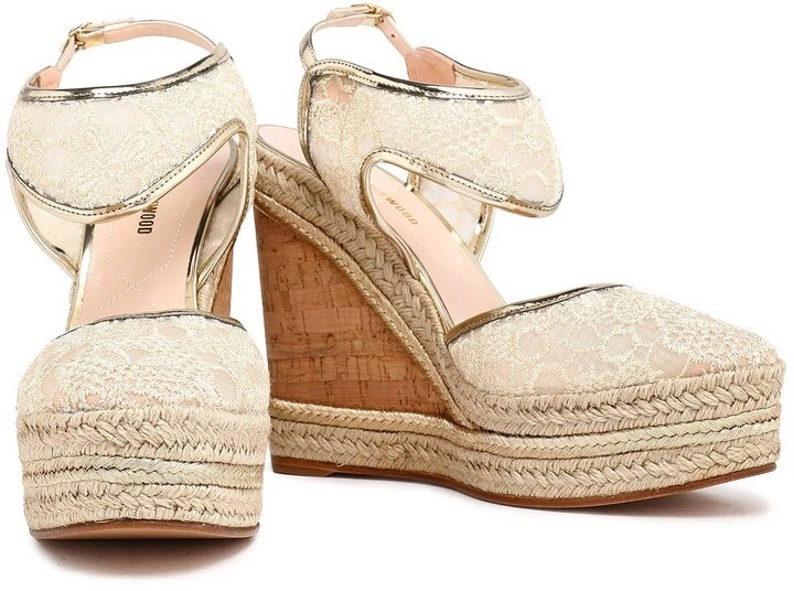 Sandalias de cuña Nicholas Kirkwood/bordadas Foto 3 de 4