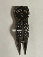 Crosshairs Divot Tool & 1" Callaway Golf Flat Coin Style Golf Marker - A Beauty!