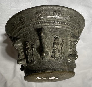 Mortier Ancien Bronze Décoré Religieux Haute Epoque XVIIe XVIIIe Sans Pilon