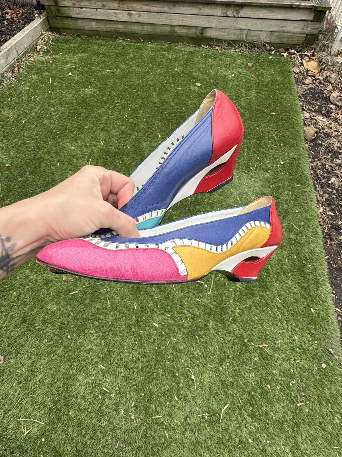 Stuart Weitzman Colorblock Multicolor Pointed Toe… - image 7