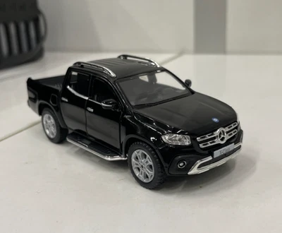 Mercedes Benz X-Class Schwarz Kinsmart Spielzeug Auto Modell 1/42 Maßstab Offen