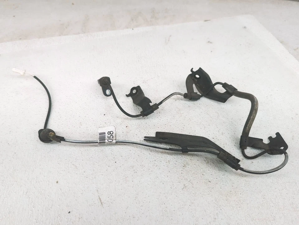 Sensor antifreno ABS rueda del conductor trasero Lexus Is200t 2016-2017 89546-30080 *2,0T Foto 2 de 4