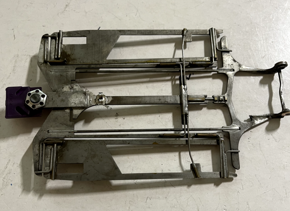 LLC0033 SLOT CAR 1/24 SCALE EUROSPORT CHASSIS, NEW BALL BEARINGS