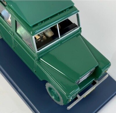 HERGE TINTIN THE LAND ROVER OF TRENXCOATL #57 Car Figure 1/24