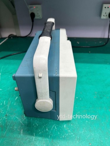 1 Stück Tektronix TDS3014B 4-Kanal 100MHz 1,25GSs Digital Phosphor Oszillos - - Bild 3 von 4