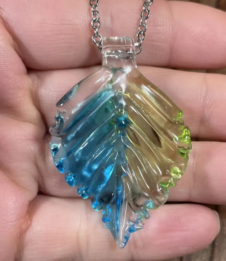 Leaf shaped art glass pendant necklace blue green 18 silver tone