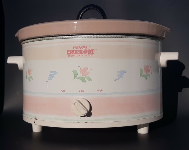 RIVAL Crock Stoneware Slow Cooker 5 Quart Model 3355 Crock Pot Pink