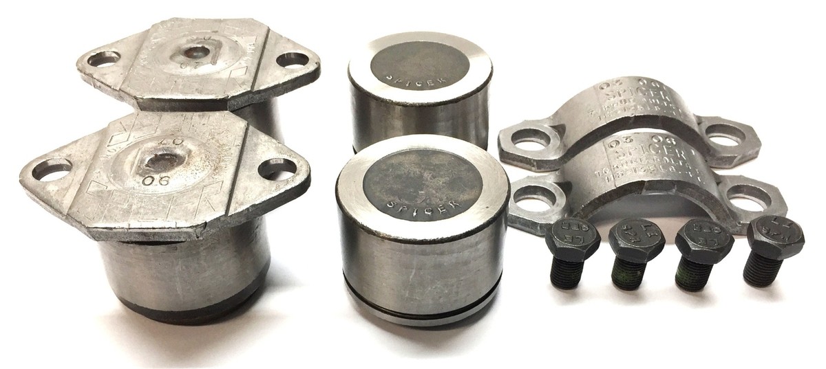 UNIVERSAL　UN−A2 U-JOINT KIT — HALF ROUND EASY SERVICE 1710 SERIES