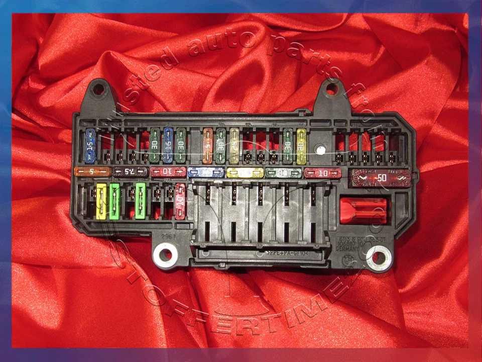 BMW E65 E66 7 series POWER DISTRIBUTION BOX FUSE HOUSING FUSEBOX 6900583 - Изображение 2 из 4