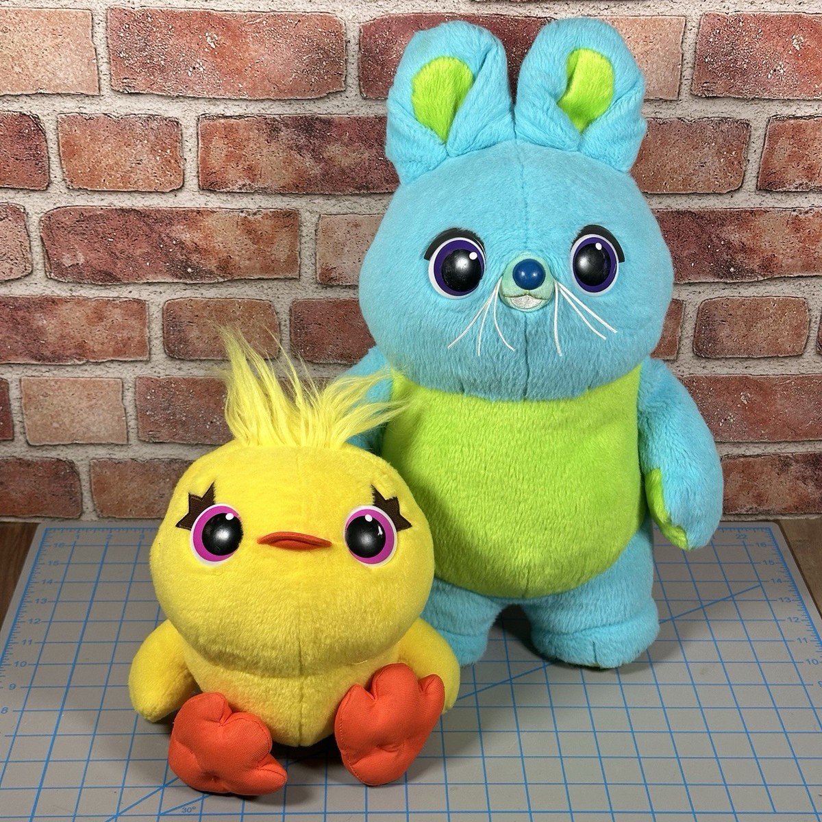 Disney Pixar Toy Story 4 BUNNY & DUCKY 17” + 10” Huggable Plush