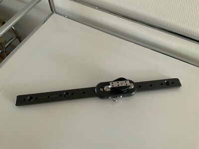 HARKEN TRAVELLER SCHIENE 480x32x13 mm(L/B/T) Big Bullet lieg. Rutscher 120x50 mm