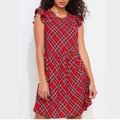 white christmas dresses SSYS The Everly Scallop Trim Puff Sleeve Shift Dress In Red Plaid main image 1