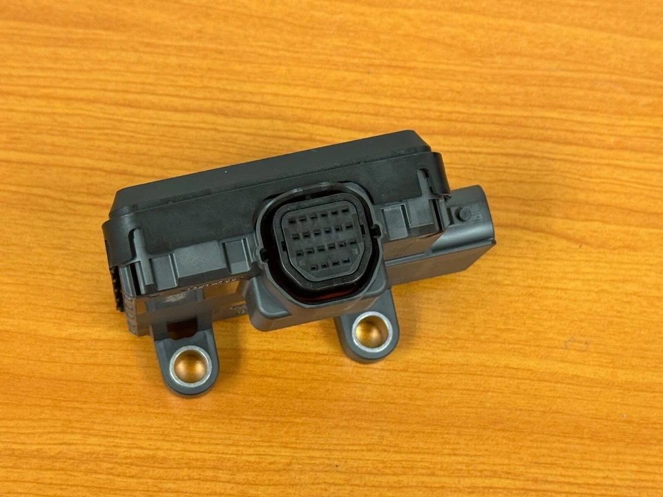 Módulo de control de transmisión Lexus ES350 2013-2016 8953033291 nuevo fabricante original Foto 3 de 4