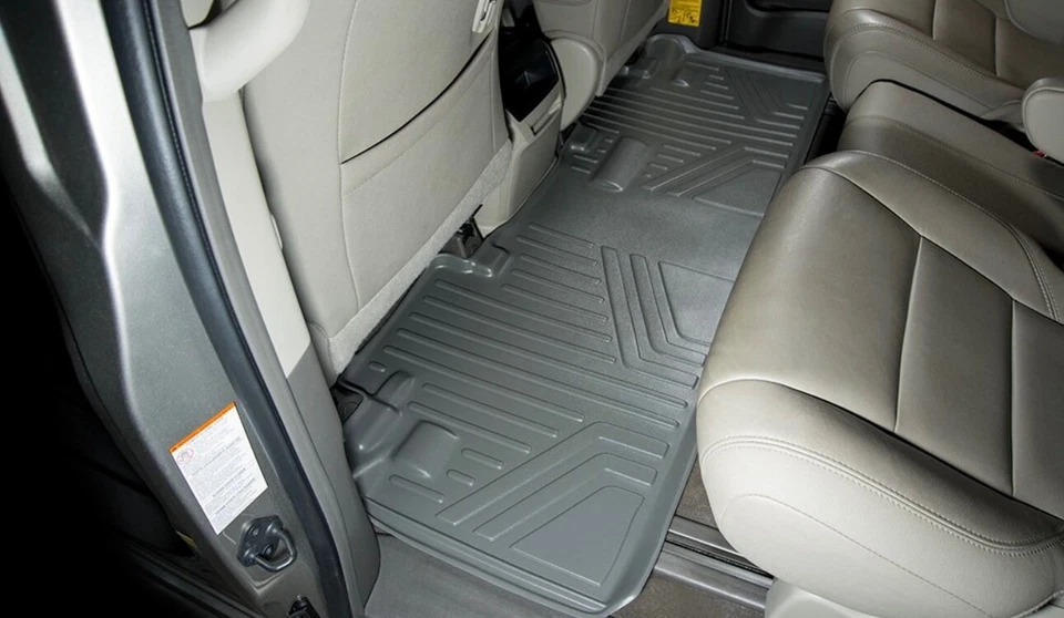Напольный коврик MAXLINER 2-й ряд серый 2011-2018 Toyota Sienna - Изображение 3 из 3
