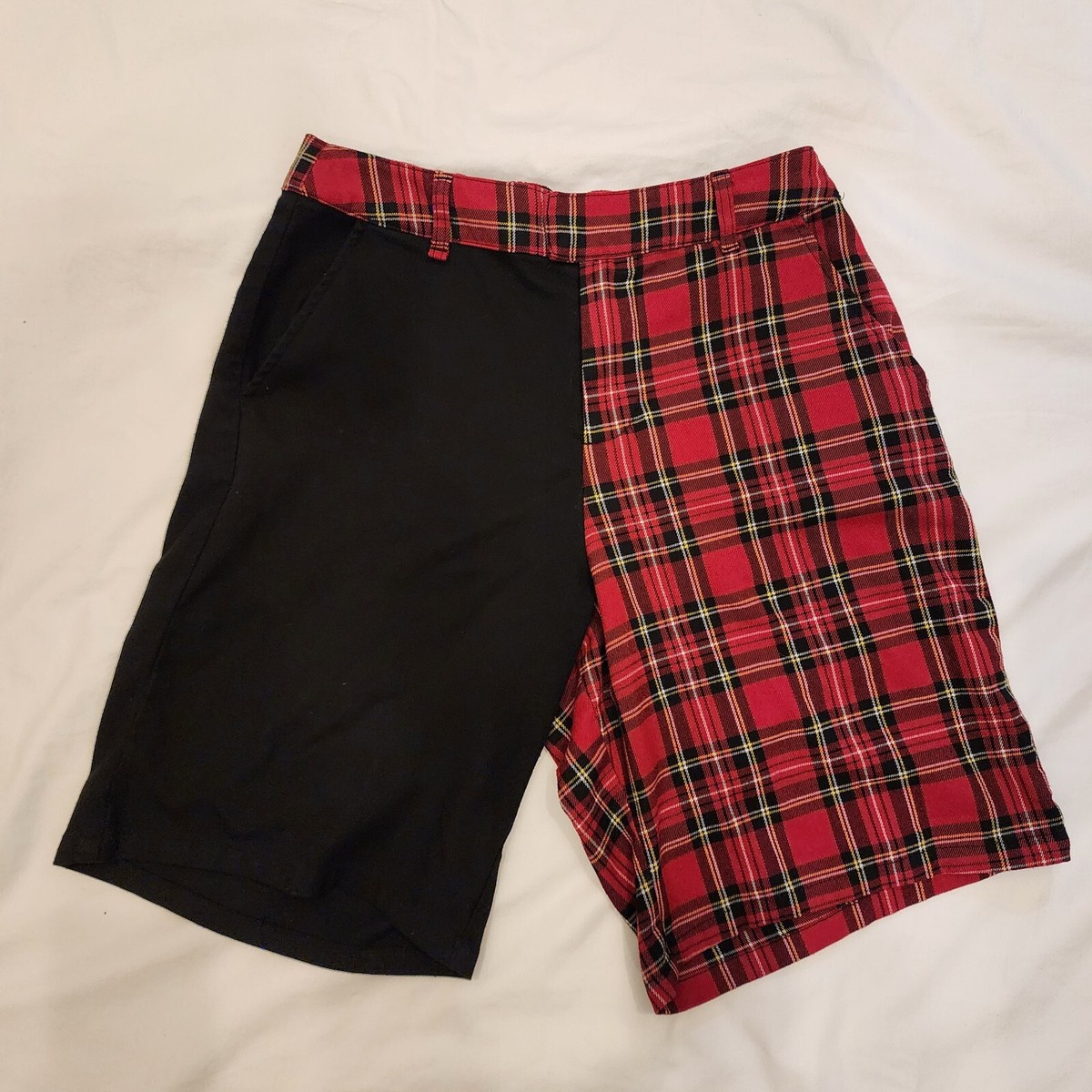 Hot Topic Red Black Plaid Bermuda Shorts Women Teen Sz Medium