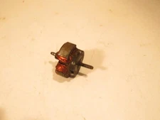 LIONEL PART - POST-WAR ARMATURE W/GEAR - 2" X 1 3/4" - EXC.- SR123