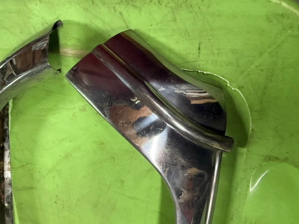 Ford Fairlane Crown Victoria 1955 1956 exterior un pilar moldura de acero inoxidable diestro derecho pr Foto 2 de 4