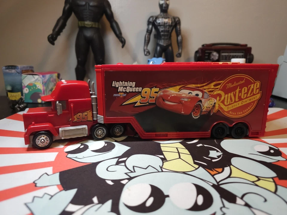 Lightning McQueen 95 Mack Toy Truck Cars Película 2016 Foto 2 de 4