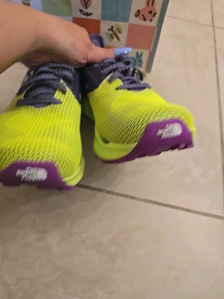 The North Face Vectiv Summit Serries Sneakers Women Size 9 Purple And Yellow - Image 2 of 4