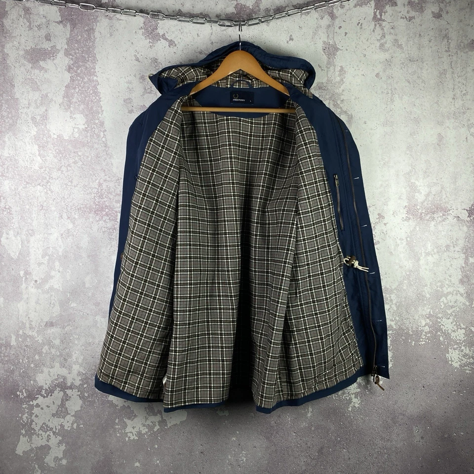 Vintage Fred Perry Jacket Parka Y2K Men’s Nylon Rare Streetwear Size L - Image 4 of 4