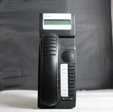 Lot of 10 Mitel 5304 51011571 IP Office Phones w/ Handsets