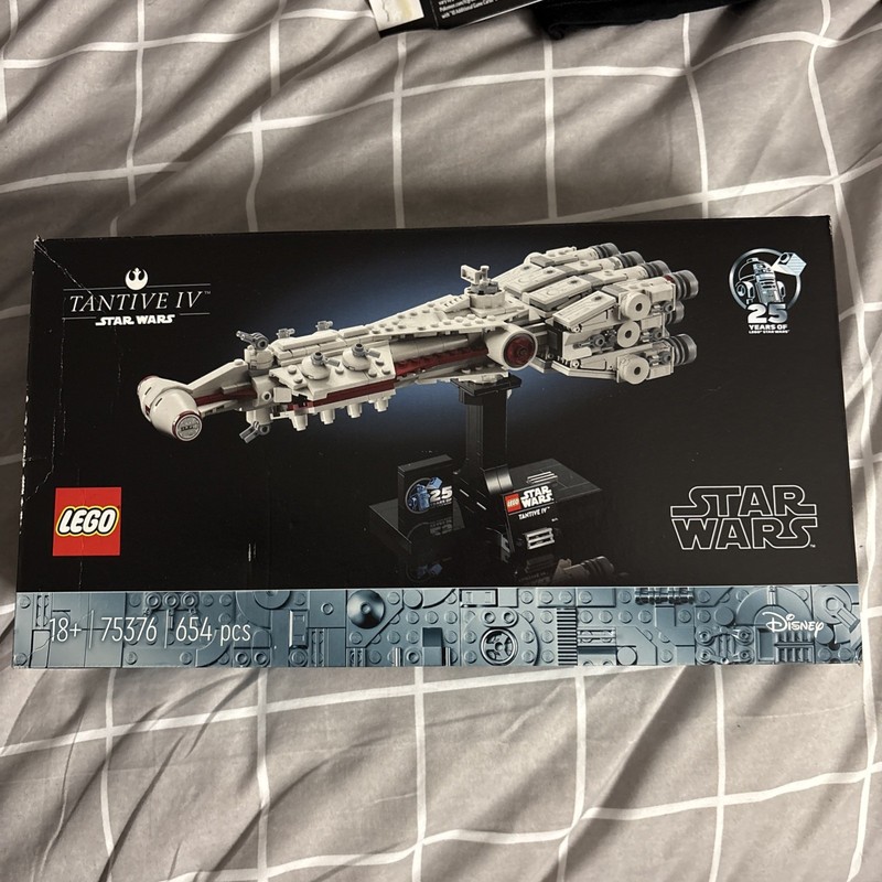 LEGO Star Wars 75376 Tantive IV Midi Scale Starship